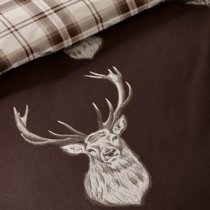 Catherine Lansfield Stag Duvet Cover Set - Chocolate