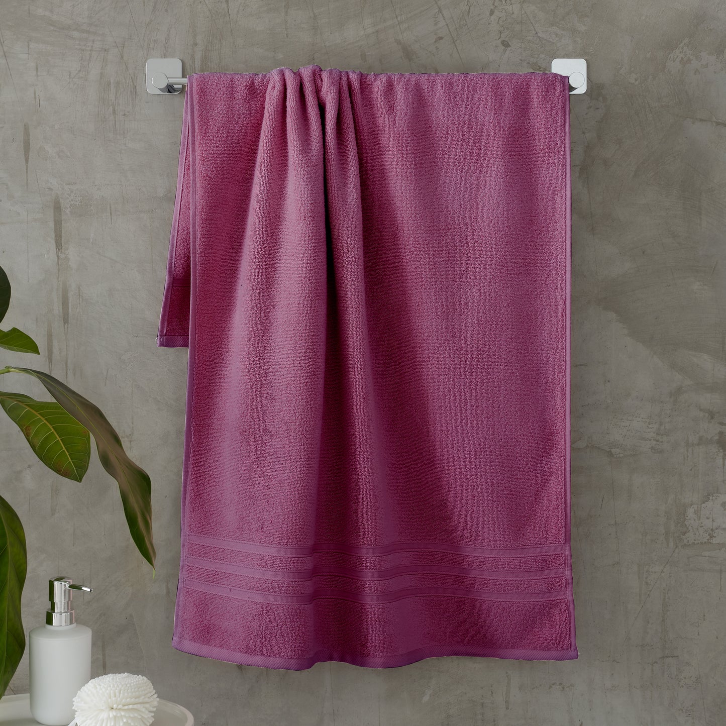 Catherine Lansfield Zero Twist Bath Towels - Raspberry