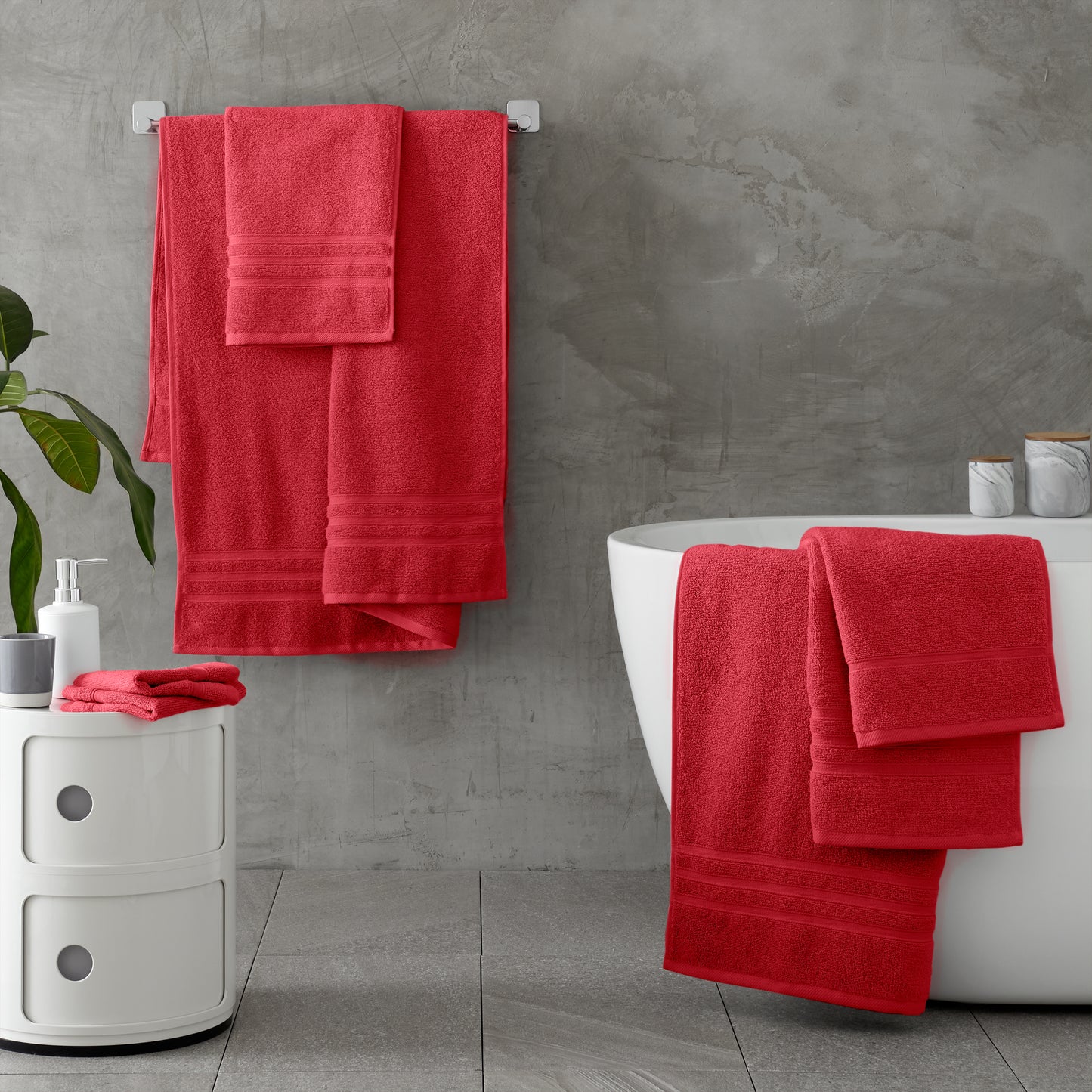 Catherine Lansfield Zero Twist Bath Towels - Red