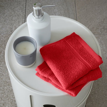 Catherine Lansfield Zero Twist Bath Towels - Red