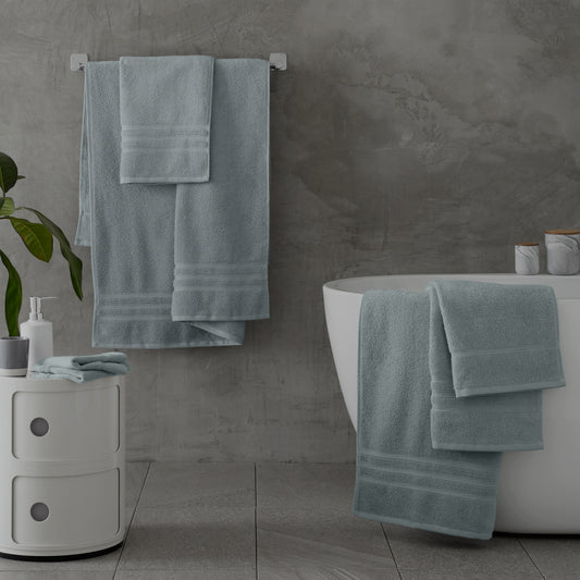 Catherine Lansfield Zero Twist Bath Towels - Sage Green