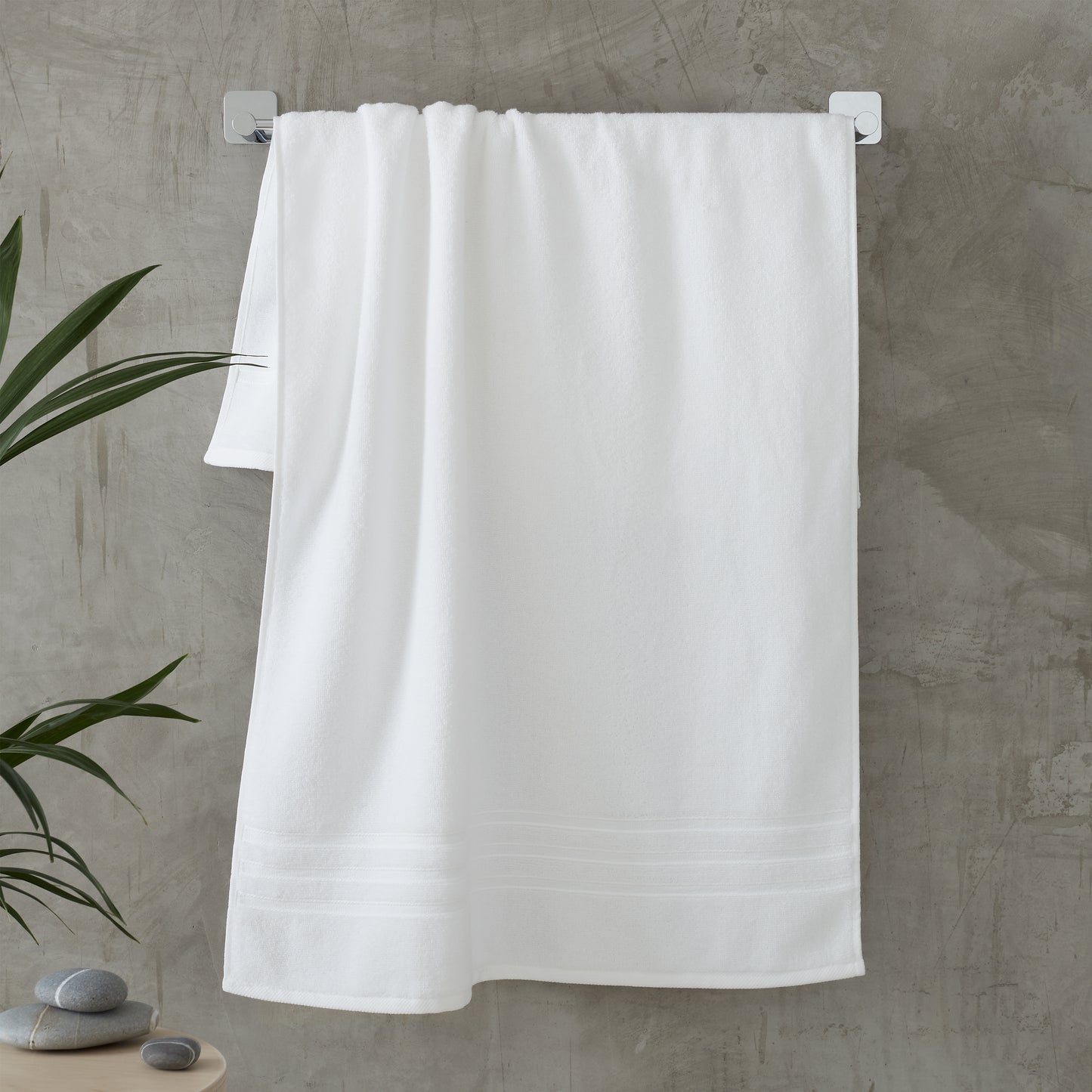 Catherine Lansfield Zero Twist Bath Towels - White