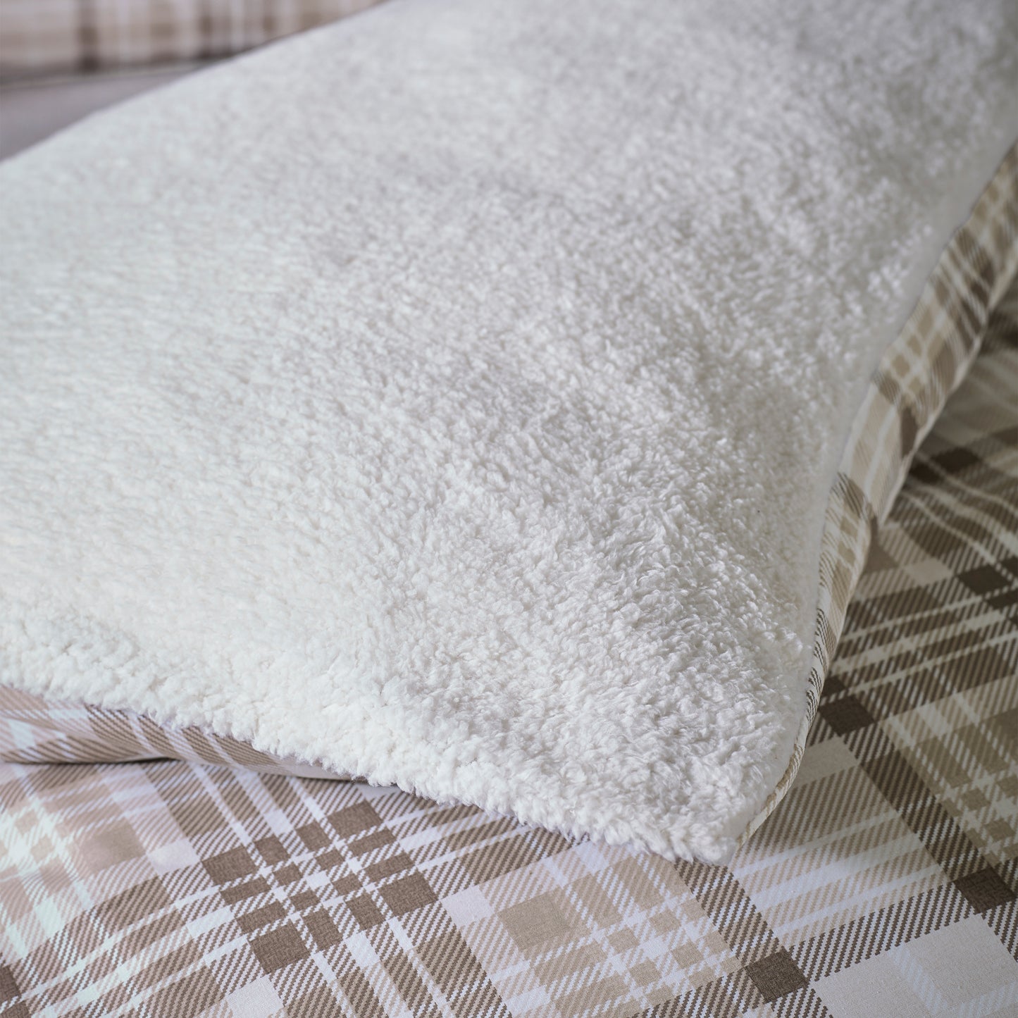 Catherine Lansfield Cosy Sherpa Check Duvet Cover Set - Natural