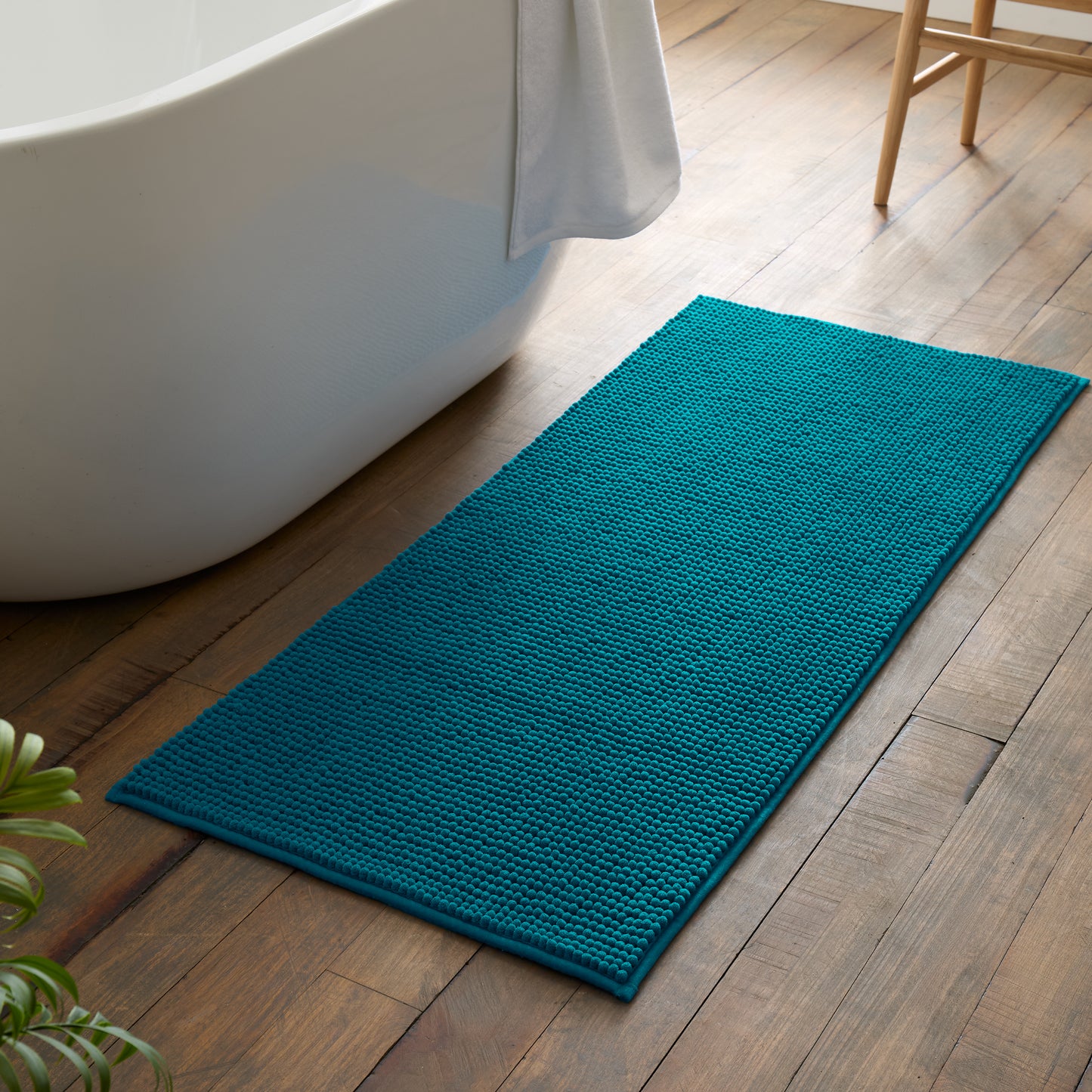 Catherine Lansfield Extra Long Bobble Bath Mat - Teal