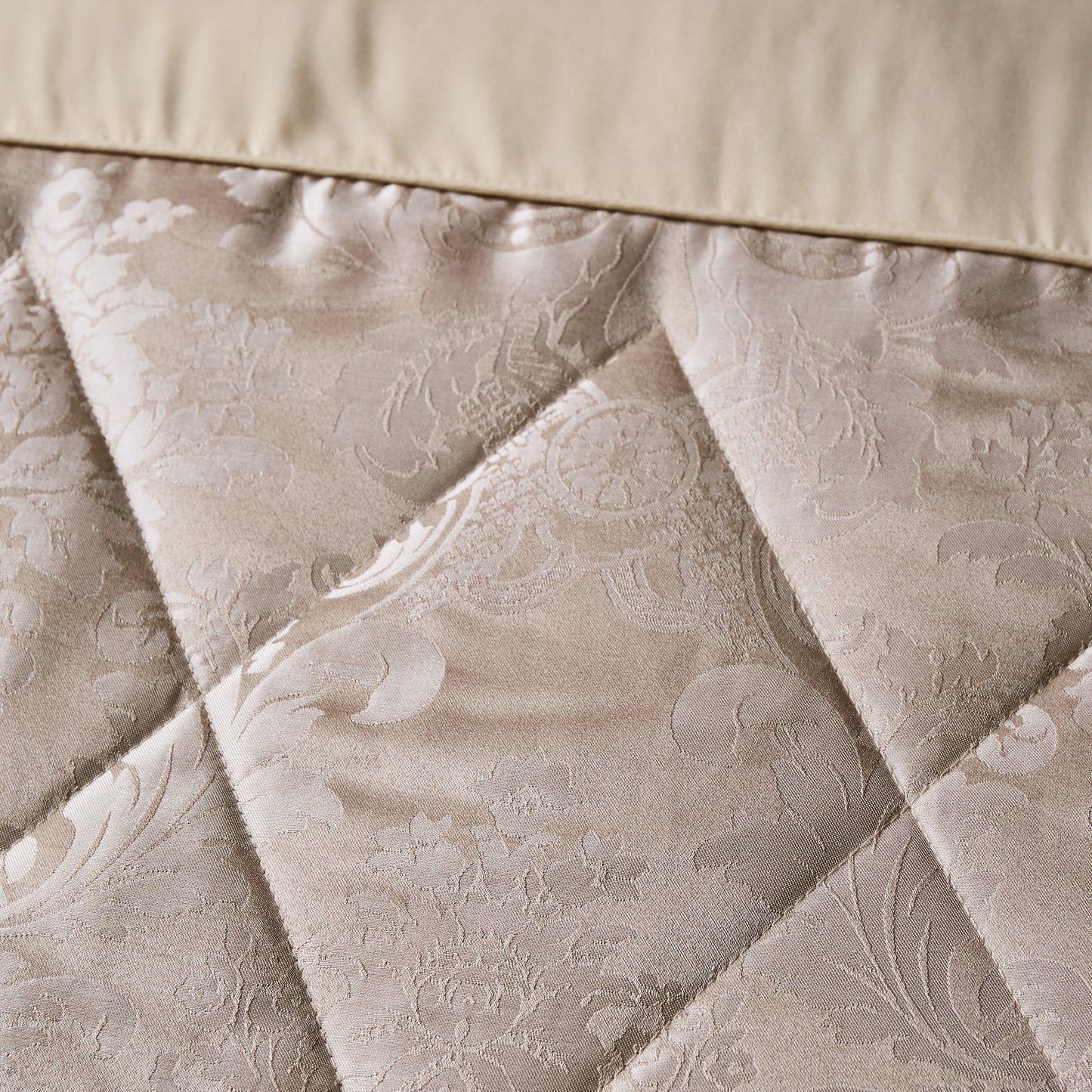 Catherine Lansfield Damask Jacquard Bedspread - Champagne