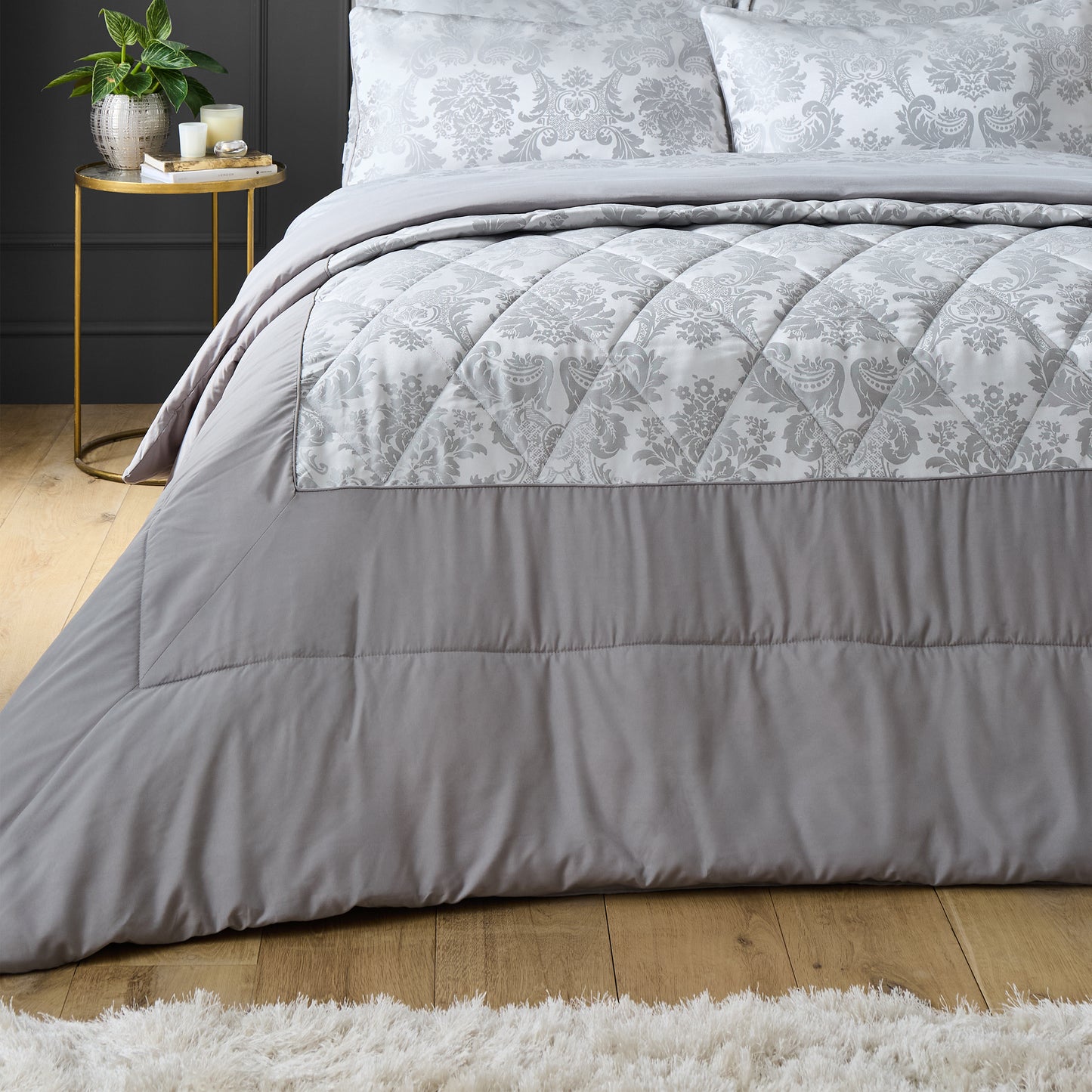 Catherine Lansfield Damask Jacquard Bedspread - Silver