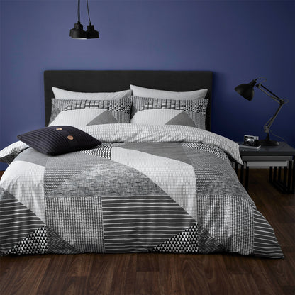 Catherine Lansfield Larsson Geo Duvet Cover Set - Grey