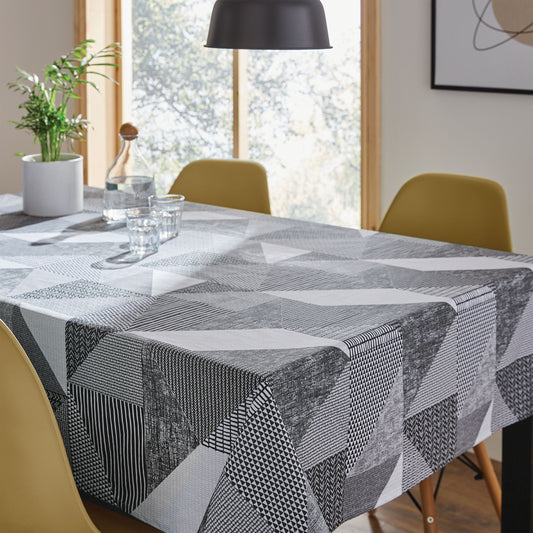 Catherine Lansfield Larsson Geo Table Cloth - Grey