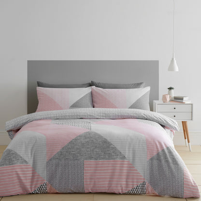 Catherine Lansfield Larsson Geo Duvet Cover Set - Pink
