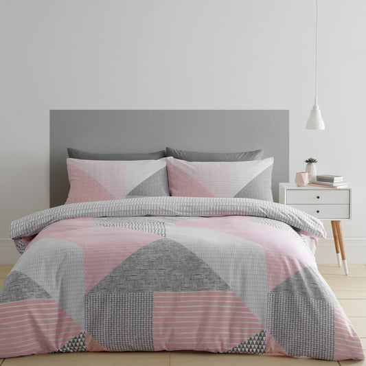 Catherine Lansfield Larsson Geo Duvet Cover Set - Pink