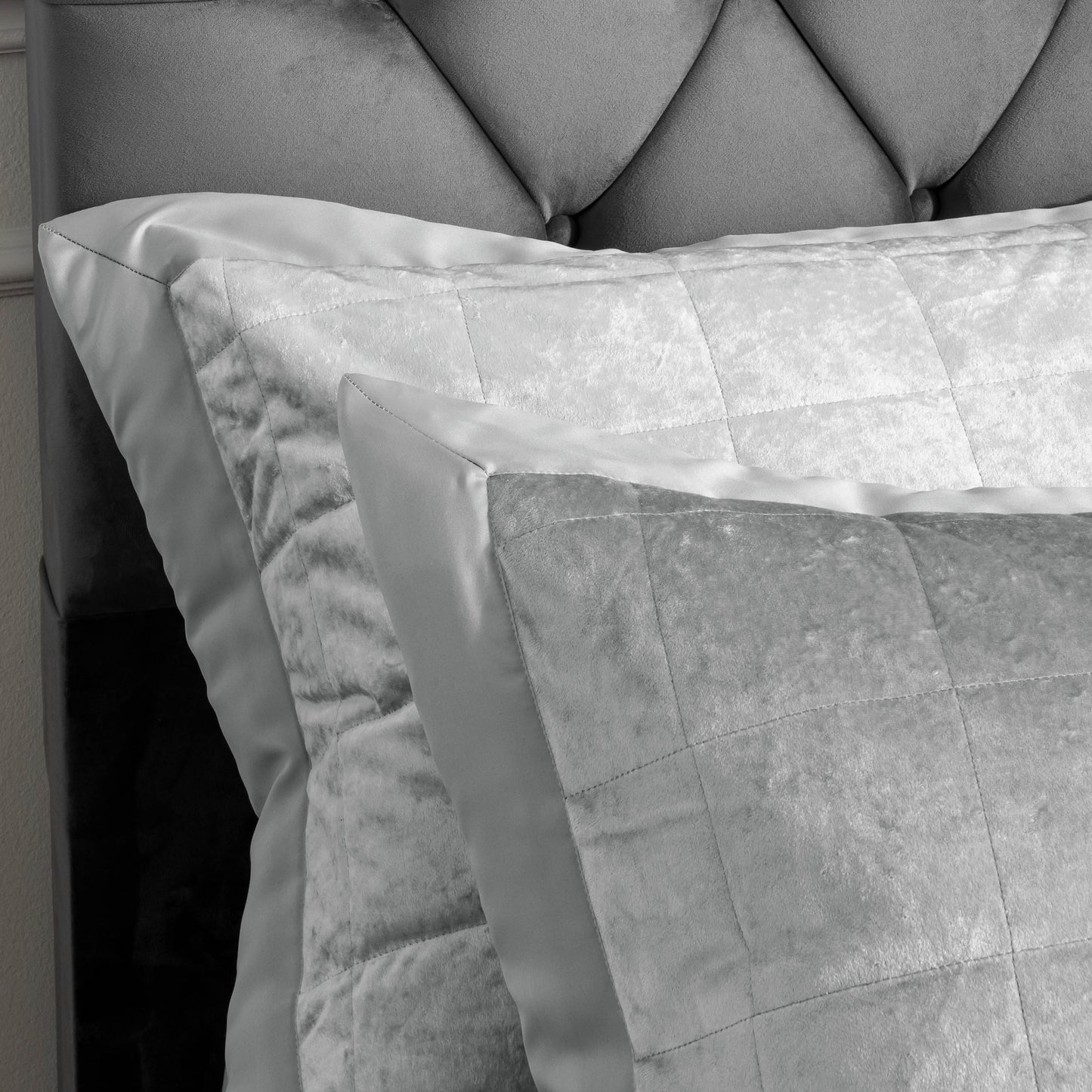 Catherine Lansfield Crushed Velvet Duvet Cover Set - Silver