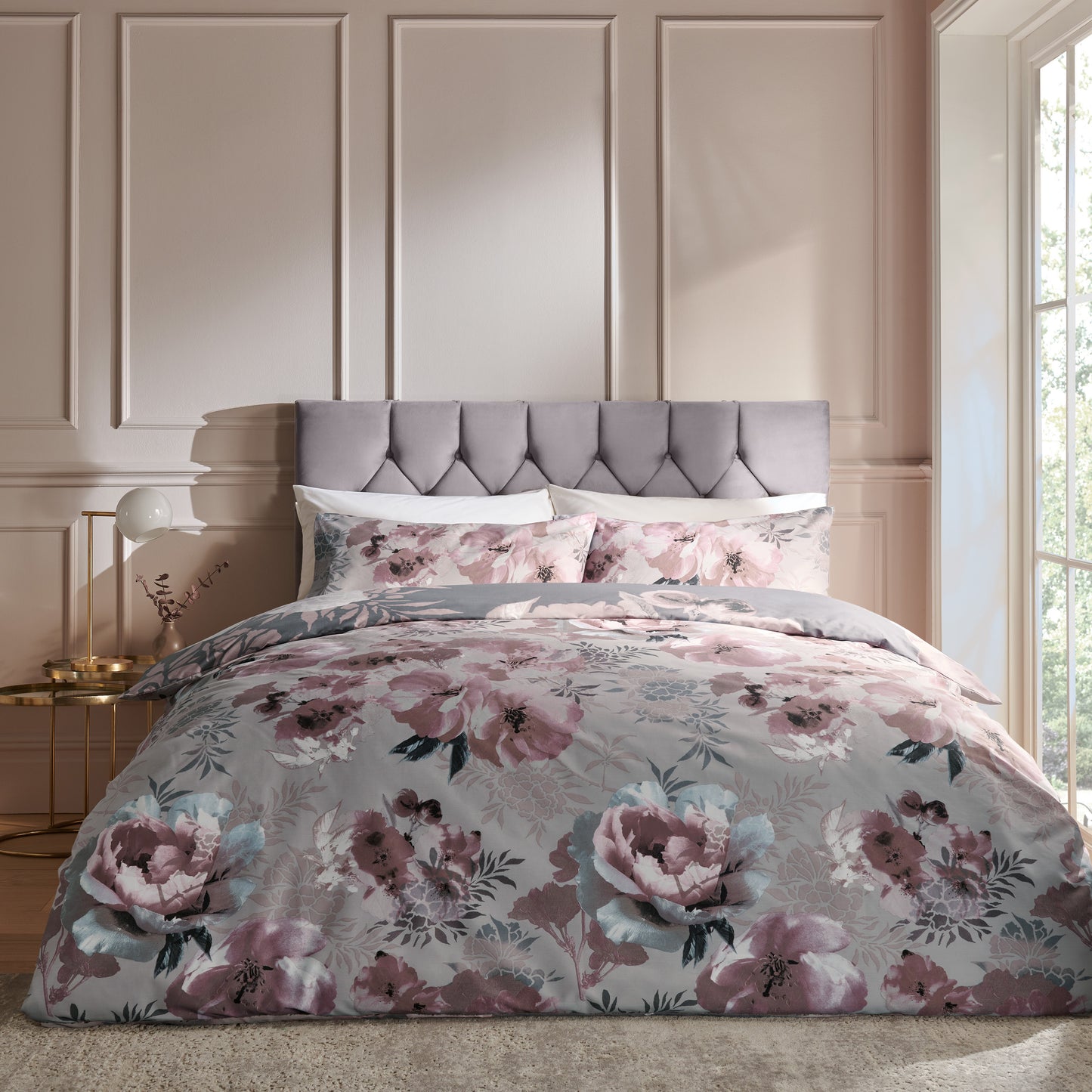 Catherine Lansfield Dramatic Floral Duvet Cover Set - Grey