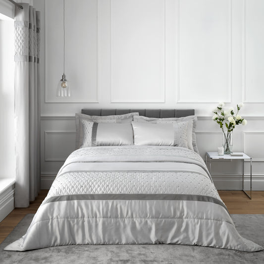 Catherine Lansfield Sequin Cluster Bedspread - Silver