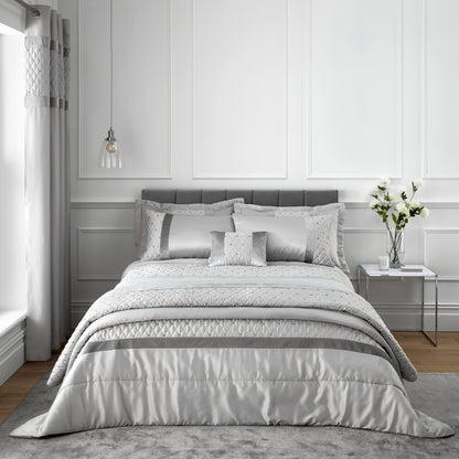 Catherine Lansfield Sequin Cluster Bedspread - Silver