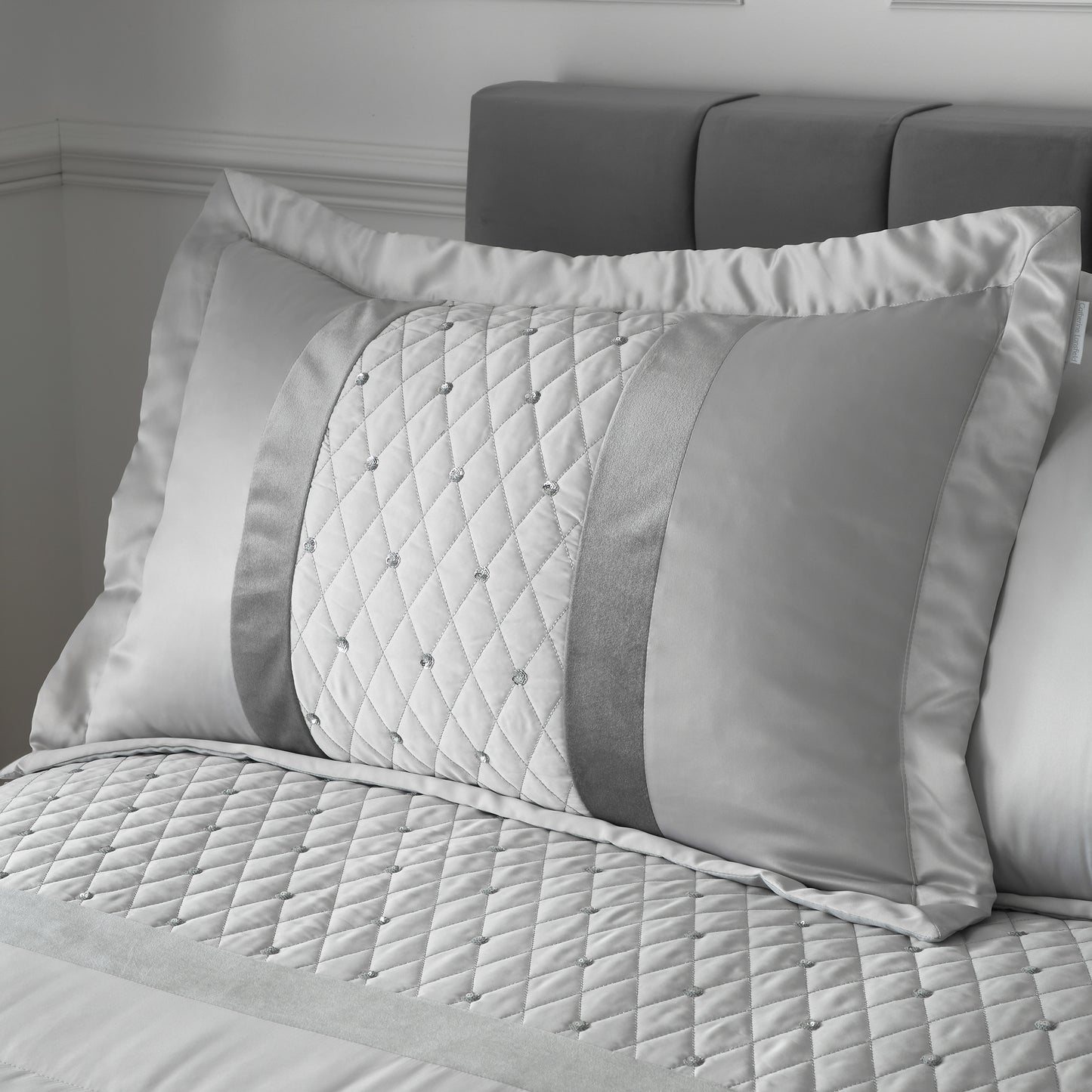 Catherine Lansfield Sequin Cluster Duvet Cover Set - Silver