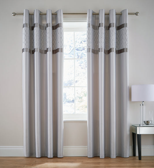 Catherine Lansfield Sequin Cluster Eyelet Curtains - Silver