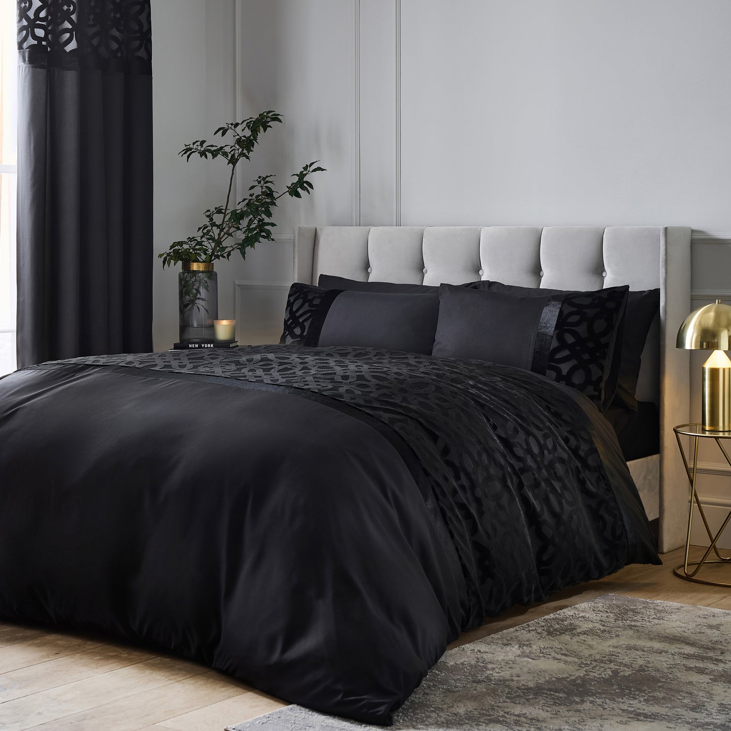 Catherine Lansfield Lattice Cut Velvet Duvet Cover Set - Black
