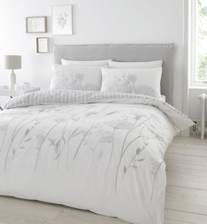 Catherine Lansfield Meadowsweet Floral Duvet Cover Set - White/Grey