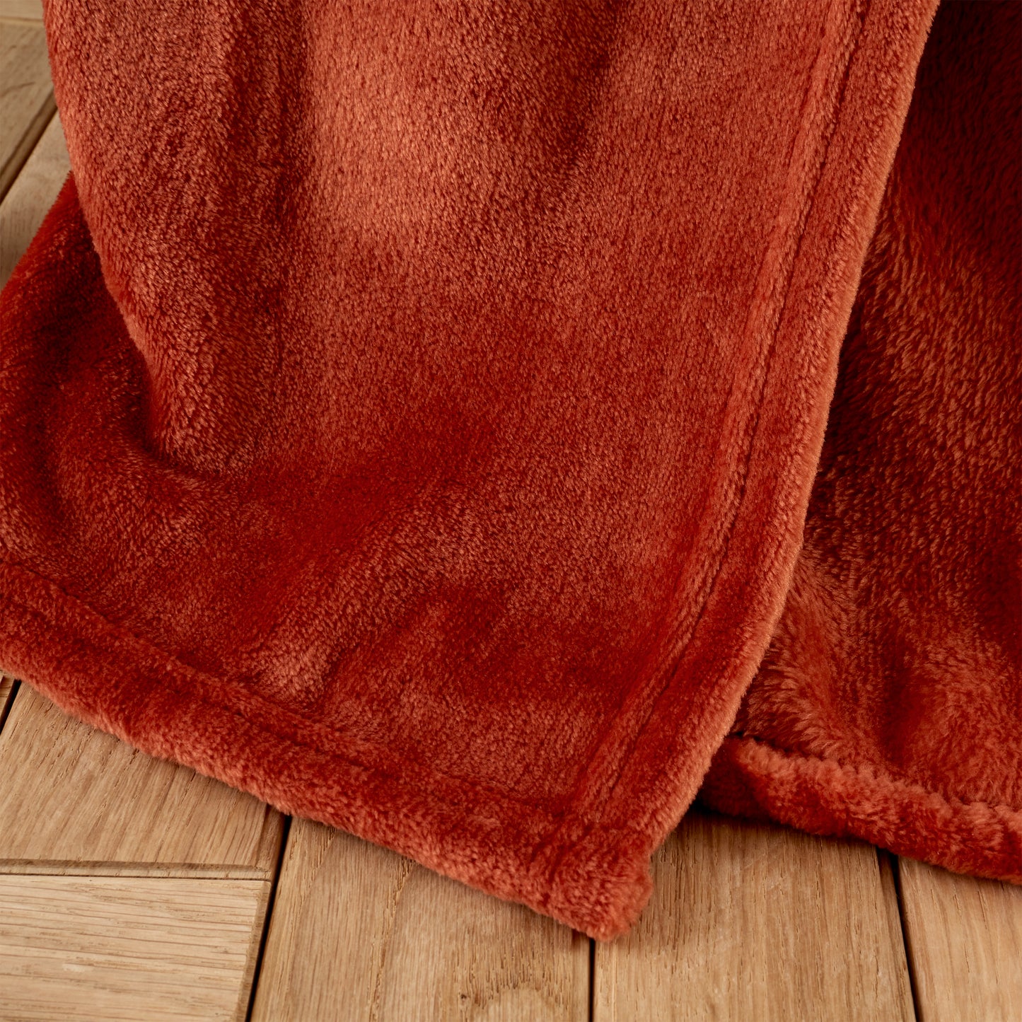 Catherine Lansfield Raschel Velvet Touch Throw - Burnt Orange