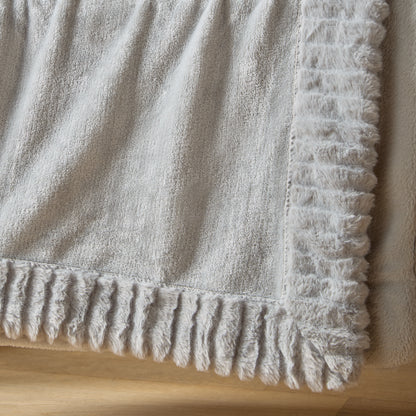 Catherine Lansfield Velvet And Faux Fur Throw - Silver