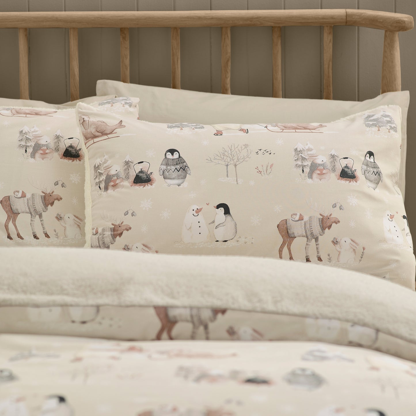 Catherine Lansfield Winter Friends Duvet Cover Set