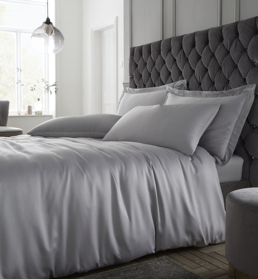 Catherine Lansfield Silky Soft Satin Duvet Cover Set - Silver