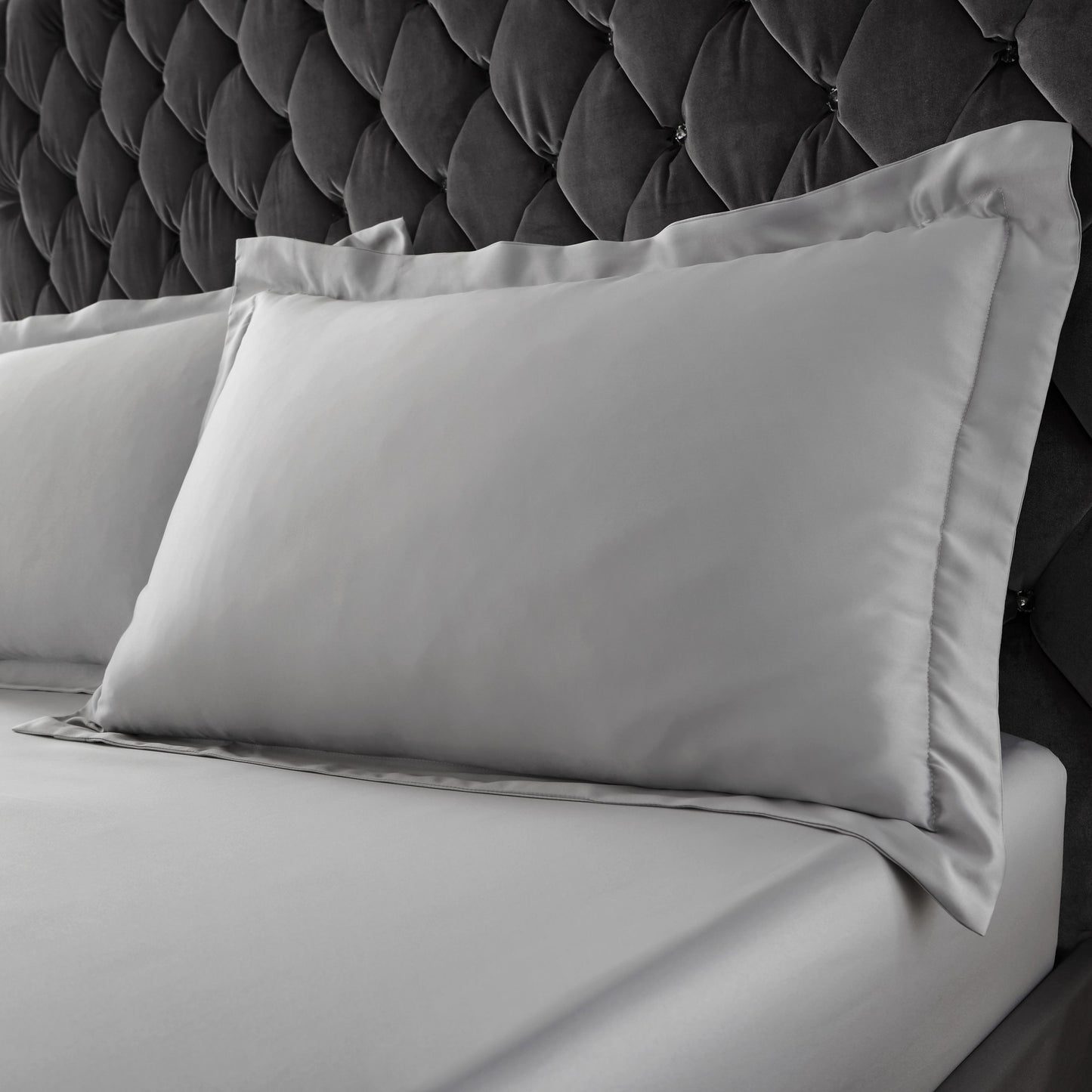 Catherine Lansfield Silky Soft Satin Fitted Sheet - Silver