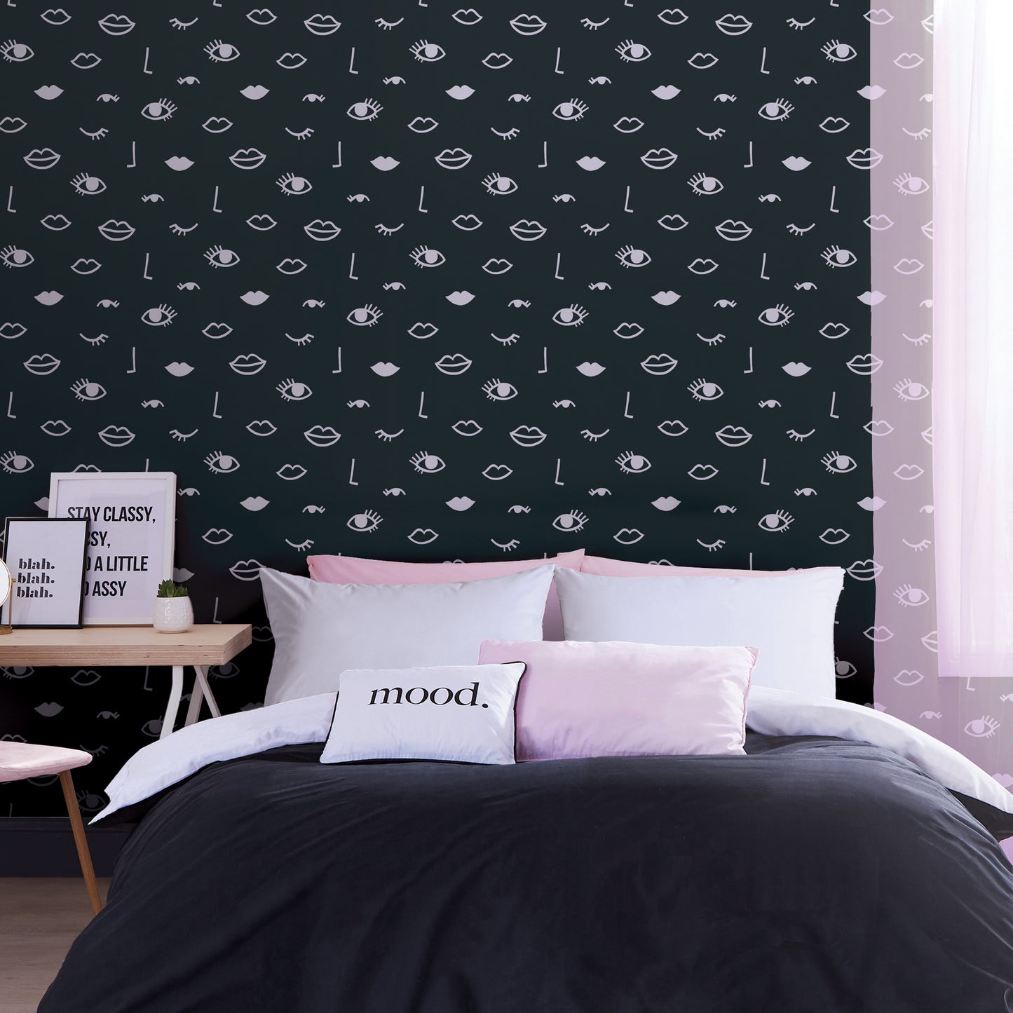 Sassy B Eye Woke Up Like This Wallpaper - Black/White