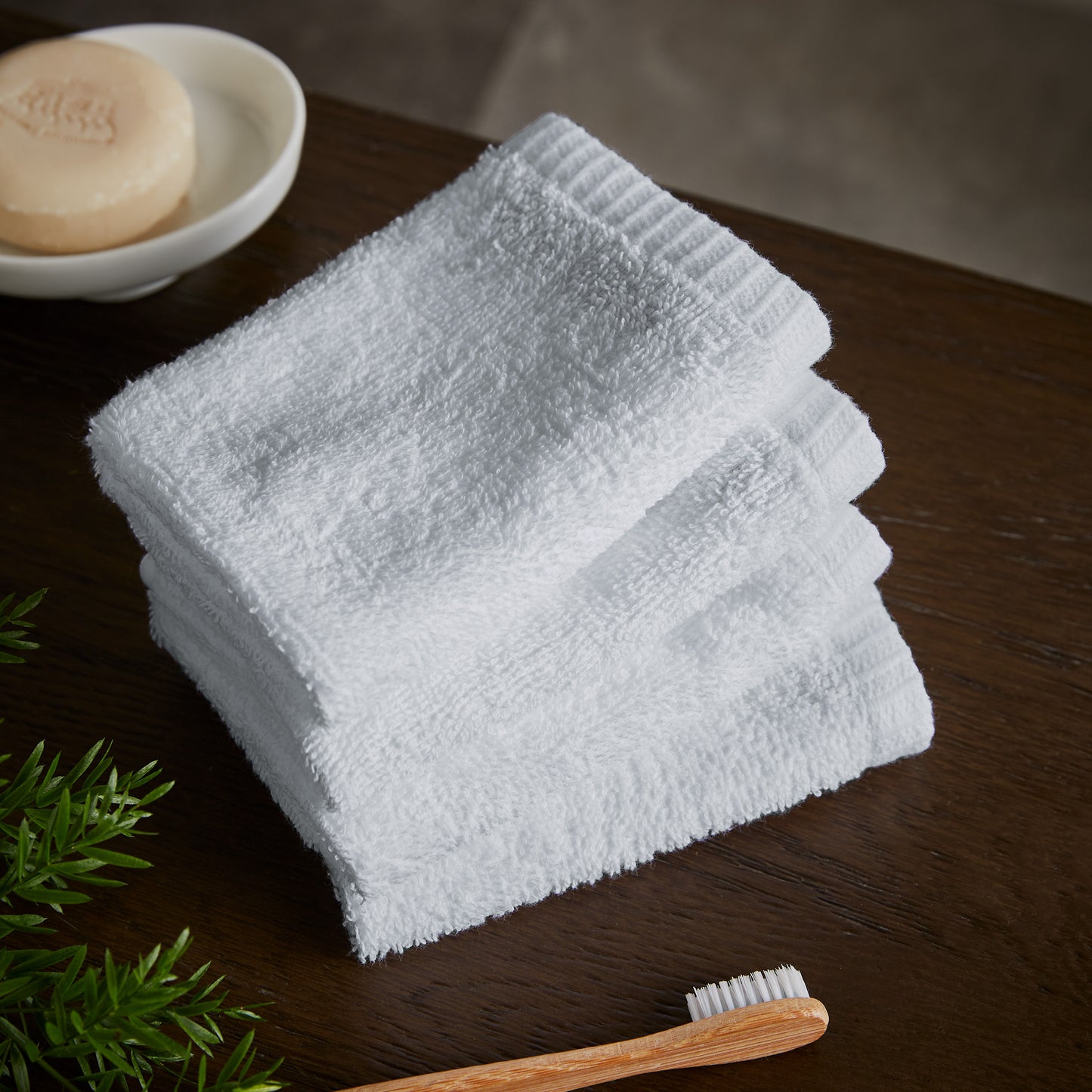 Catherine Lansfield Quick Dry Bath Towels - White