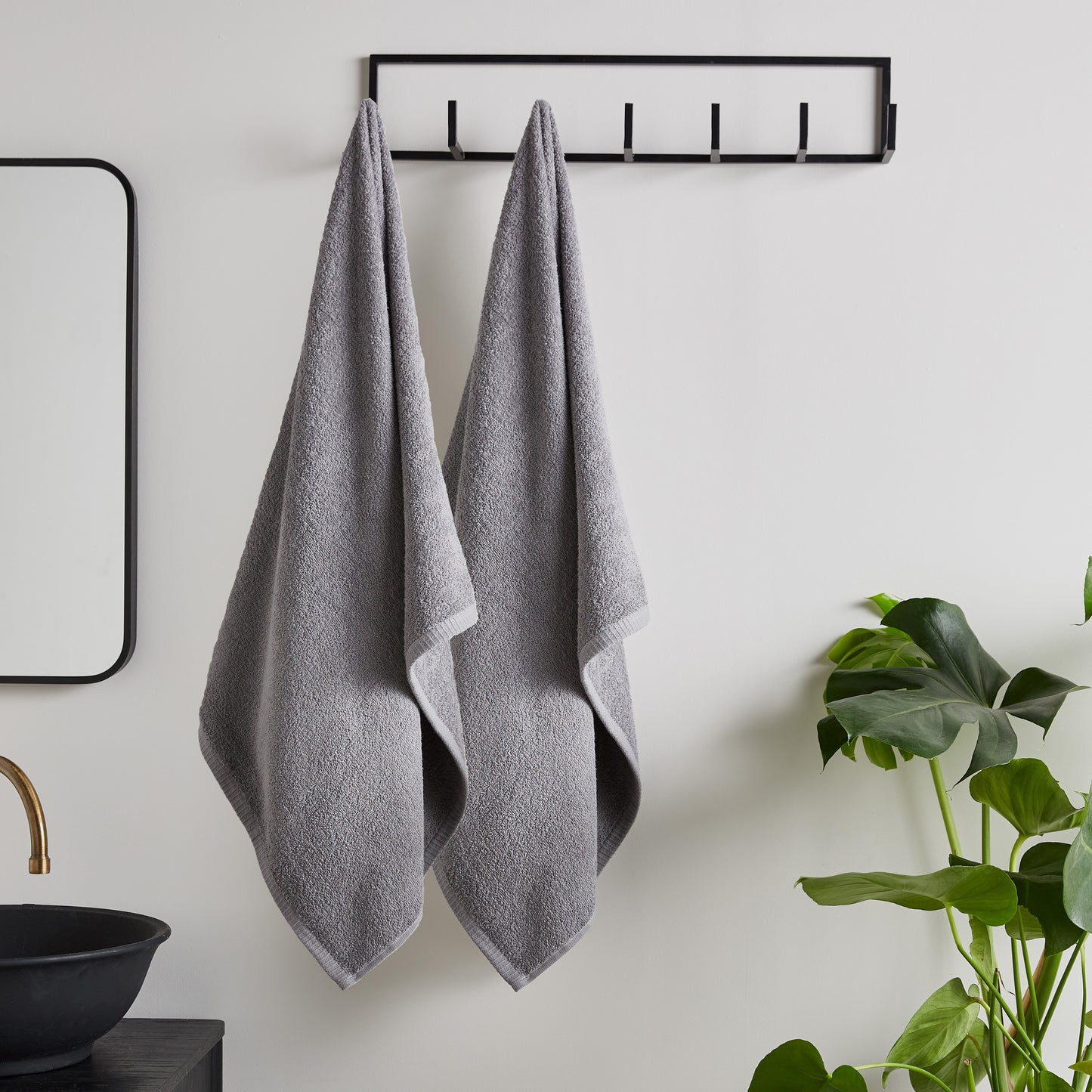 Catherine Lansfield Quick Dry Bath Towels - Grey