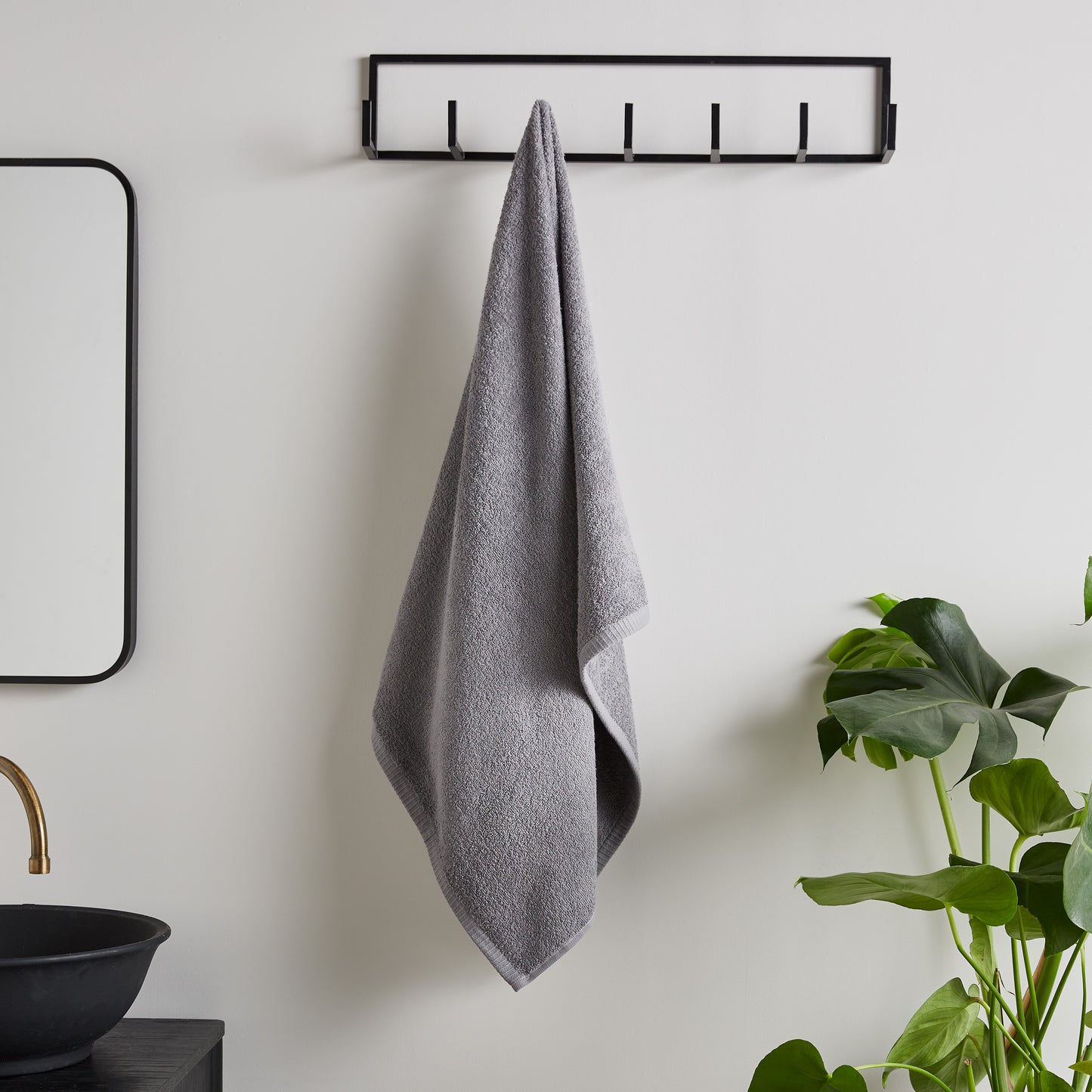 Catherine Lansfield Quick Dry Bath Towels - Grey