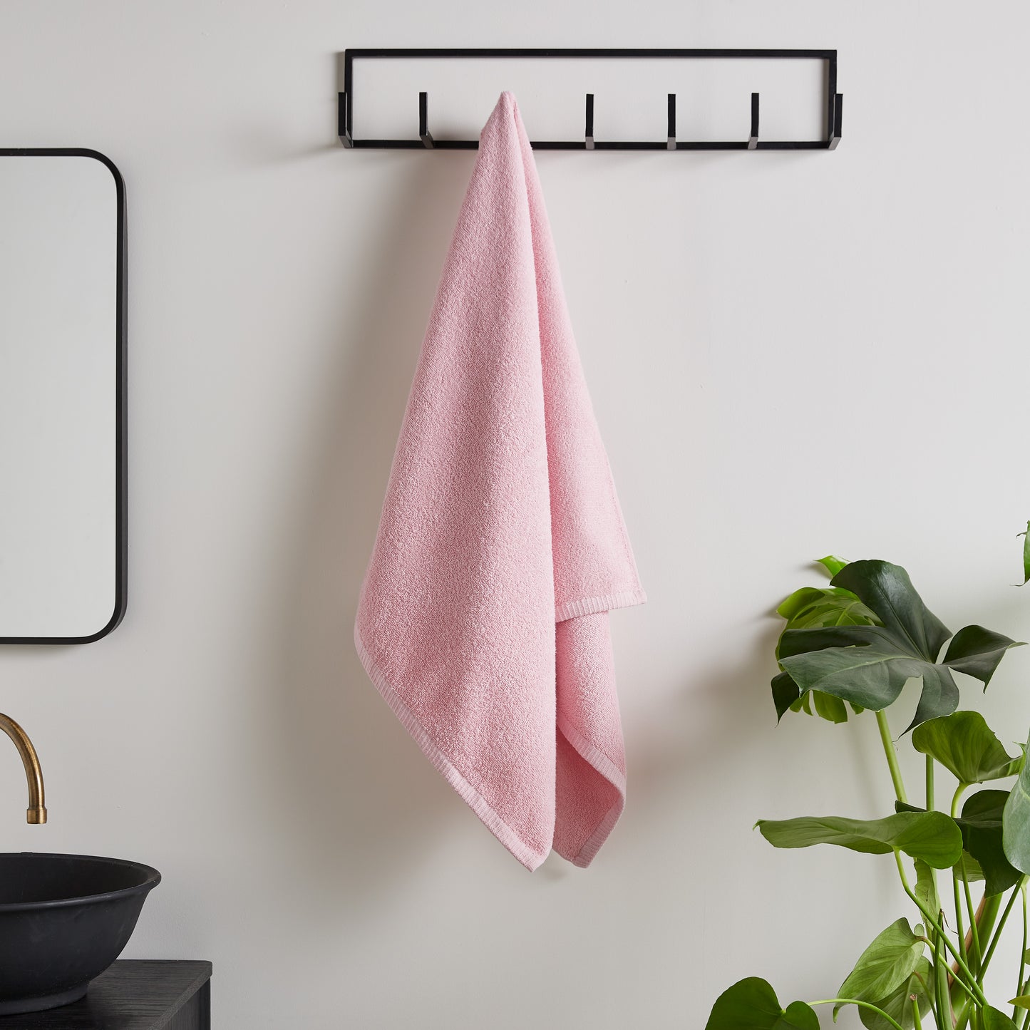 Catherine Lansfield Quick Dry Bath Towels - Pink