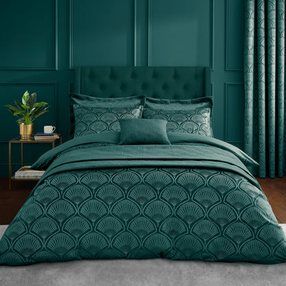 Catherine Lansfield Art Deco Pearl Bedspread - Teal