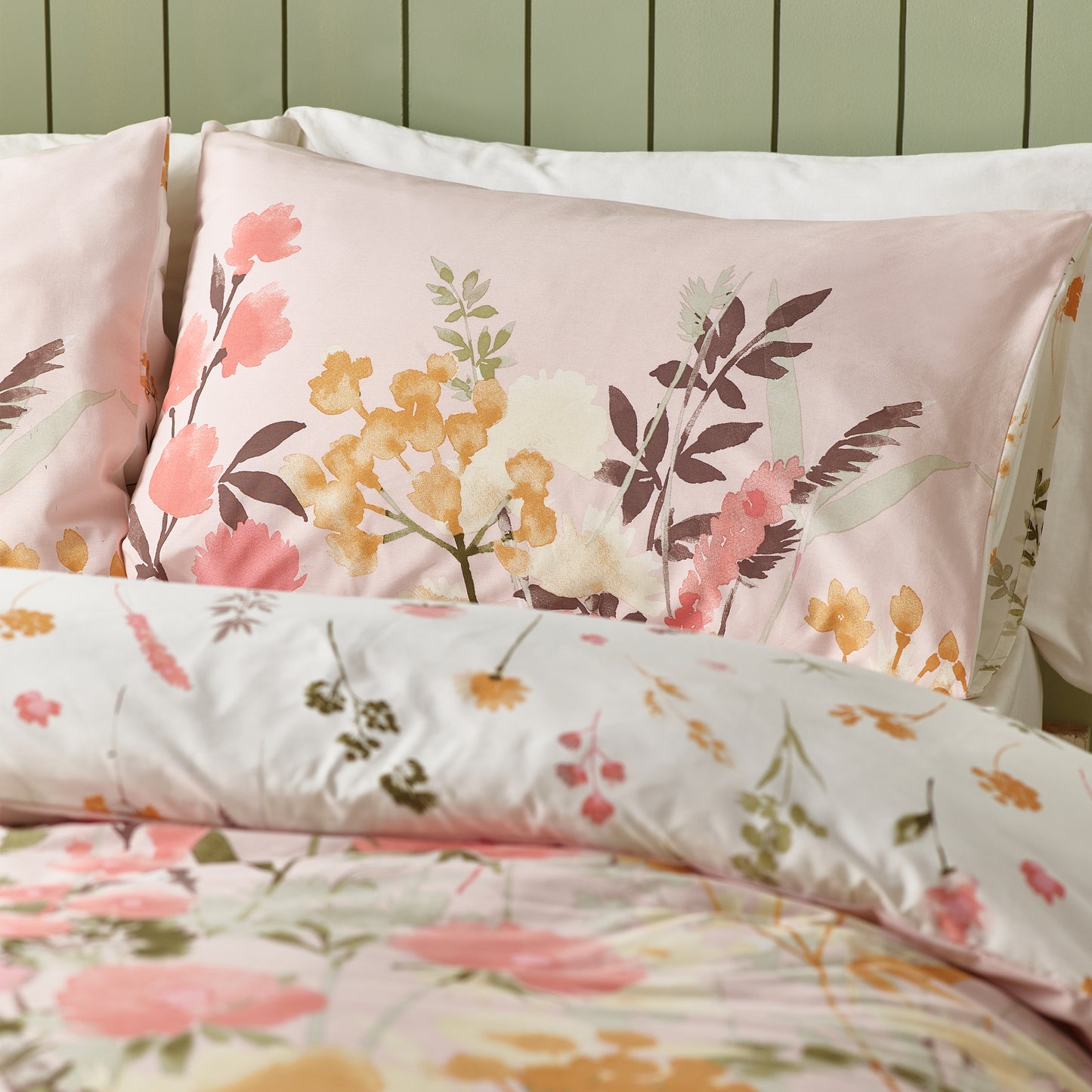 Catherine Lansfield Countryside Floral Duvet Cover Set - Pink