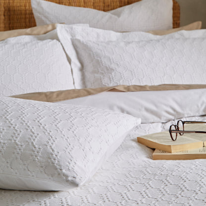 Bianca Waffle Cotton Circle Duvet Cover Set - White