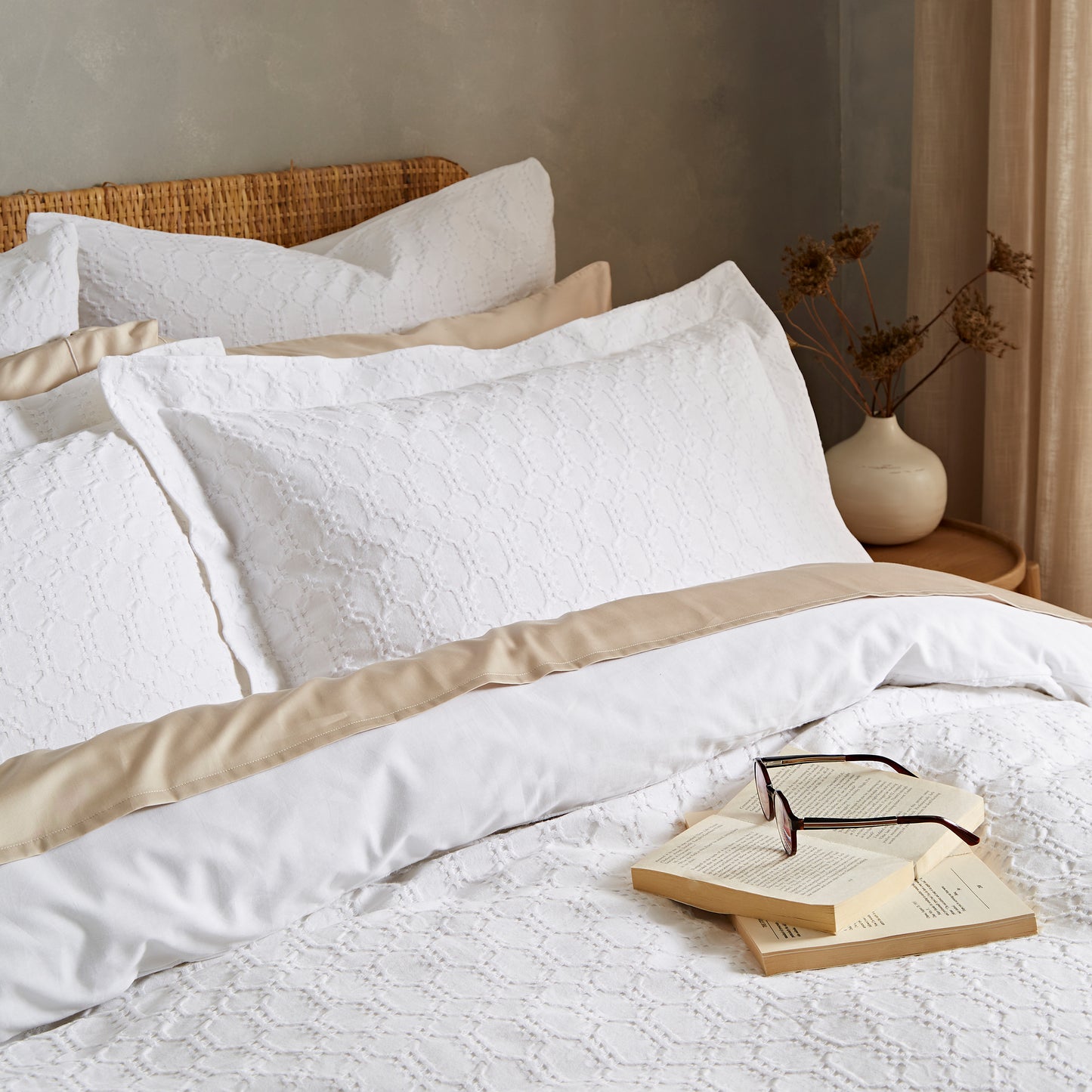 Bianca Waffle Cotton Circle Duvet Cover Set - White