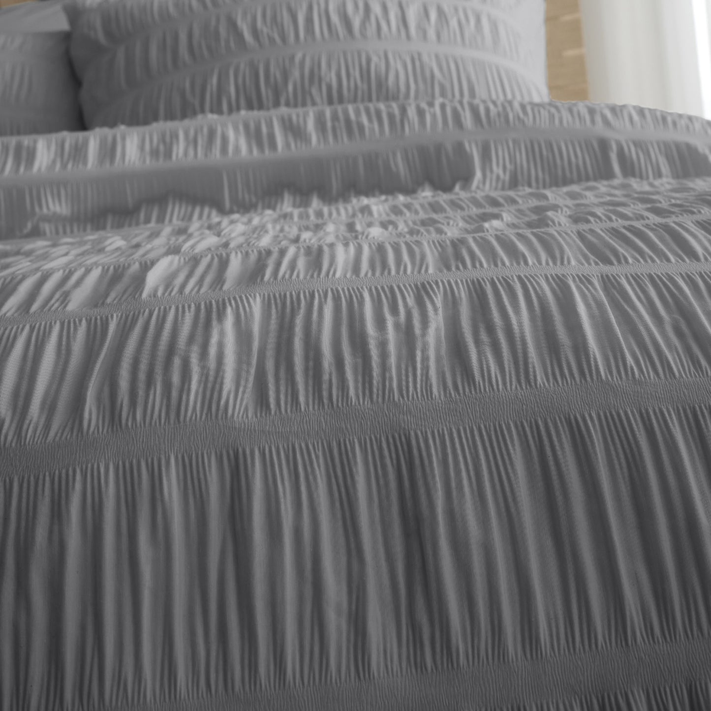 Catherine Lansfield Seersucker Duvet Cover Set - Grey