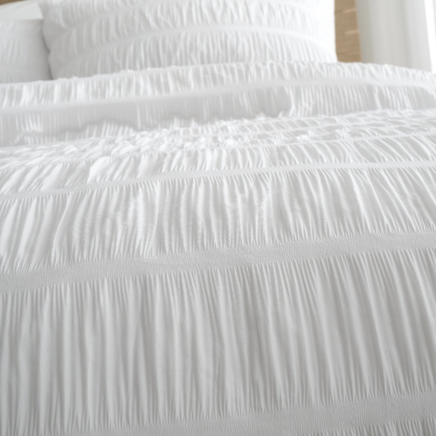 Catherine Lansfield Seersucker Duvet Cover Set - White