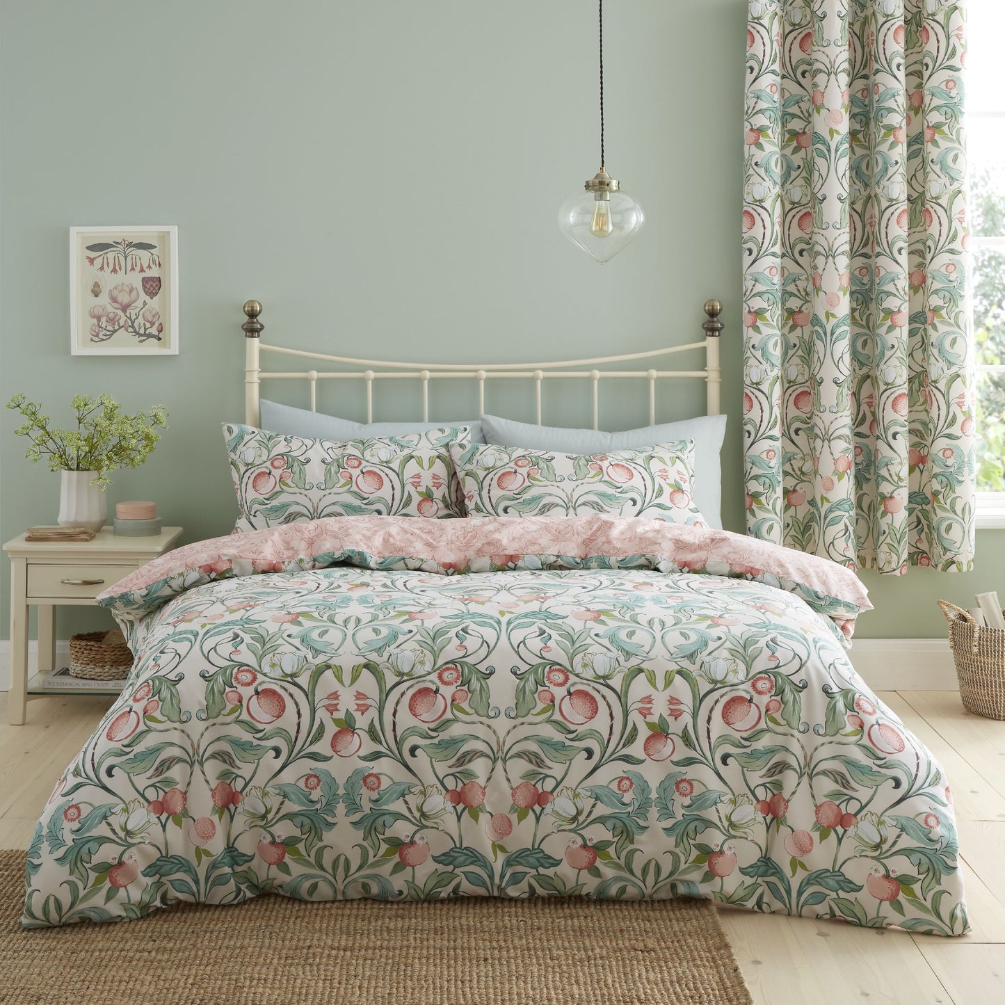 Catherine Lansfield Clarence Floral Duvet Cover Set
