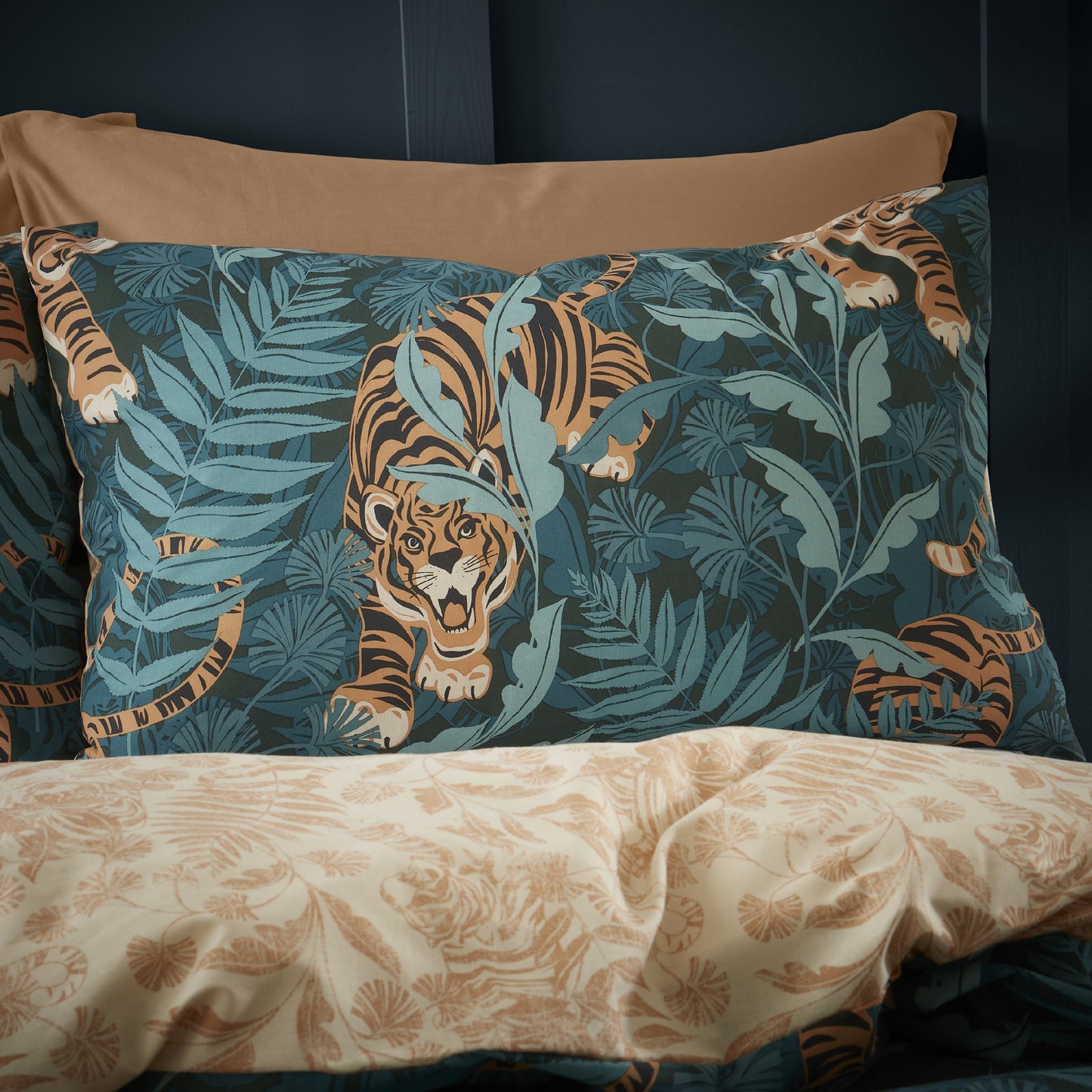 Catherine Lansfield Tropical Tiger Leaf Duvet Cover Set