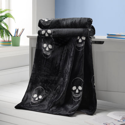 Catherine Lansfield Skulls Throw