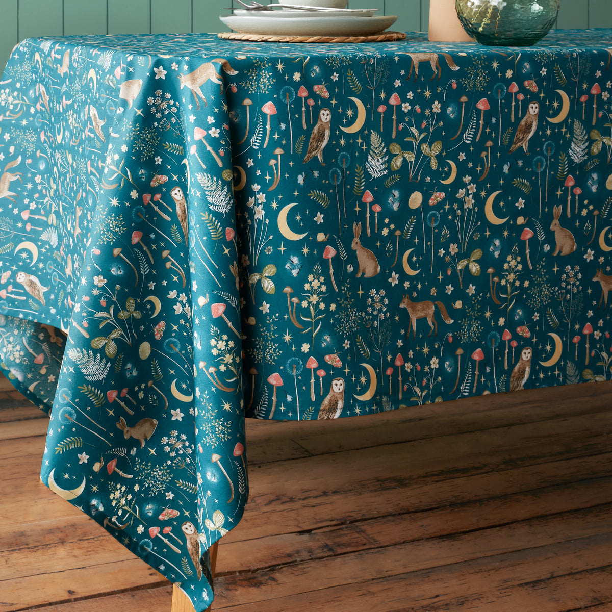 Catherine Lansfield Enchanted Twilight Table Cloth - Green