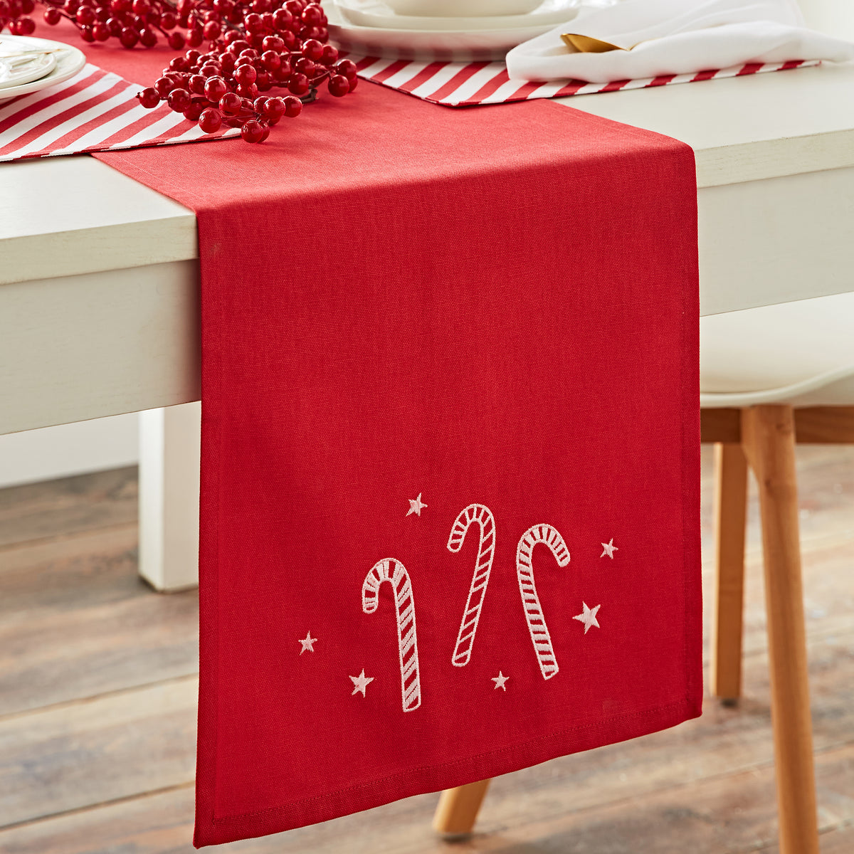 Catherine Lansfield Christmas Candy Cane Table Runner - Red