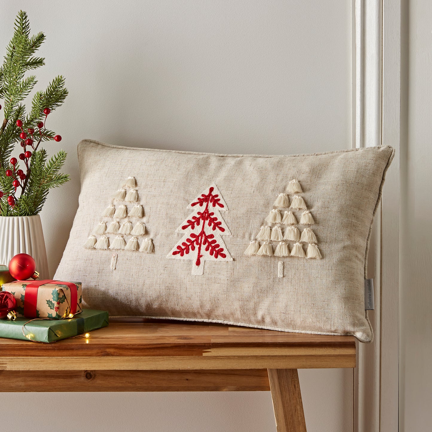 Catherine Lansfield Tufted Christmas Tree Filled Cushion