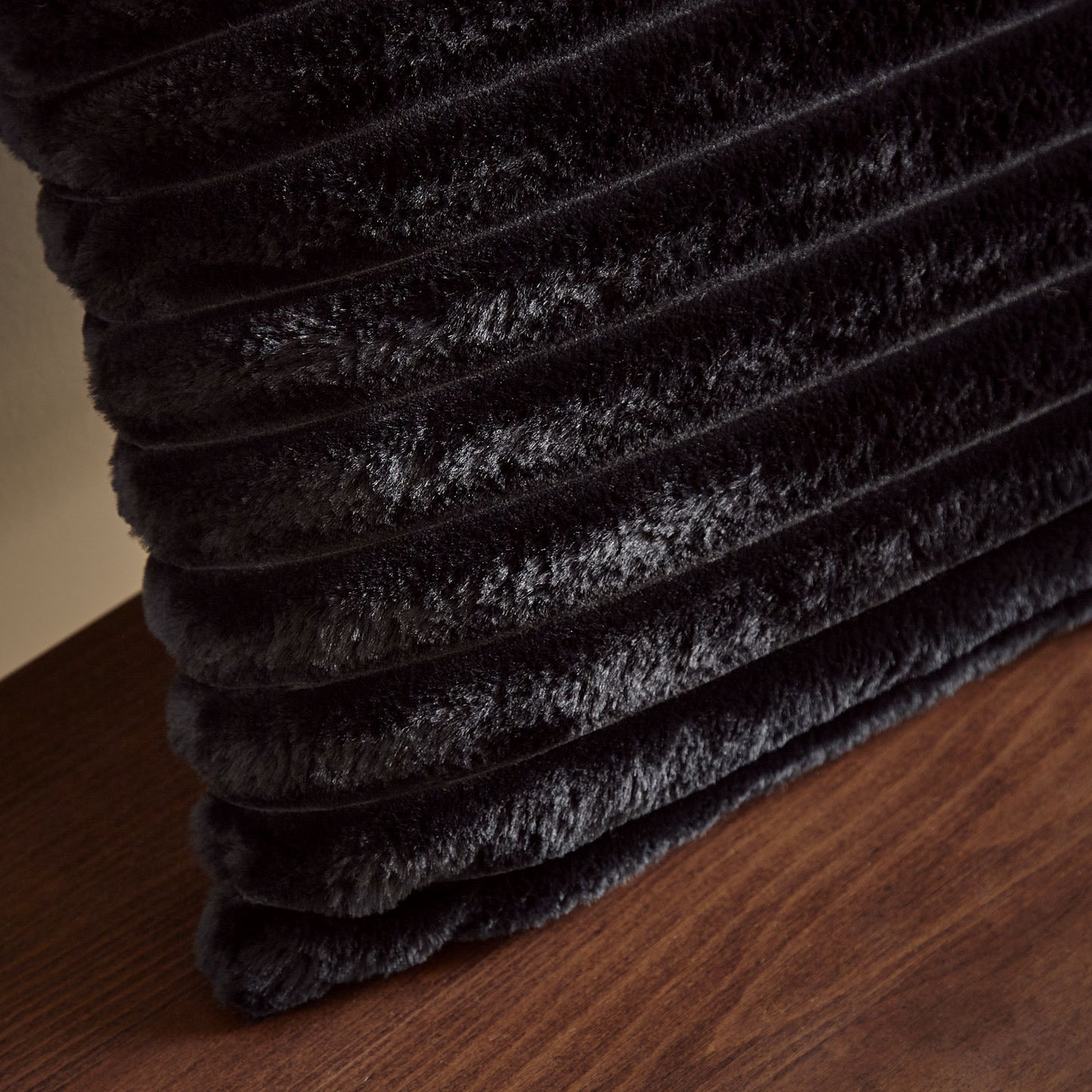 Catherine Lansfield Cosy Ribbed Filled Cushion - Black