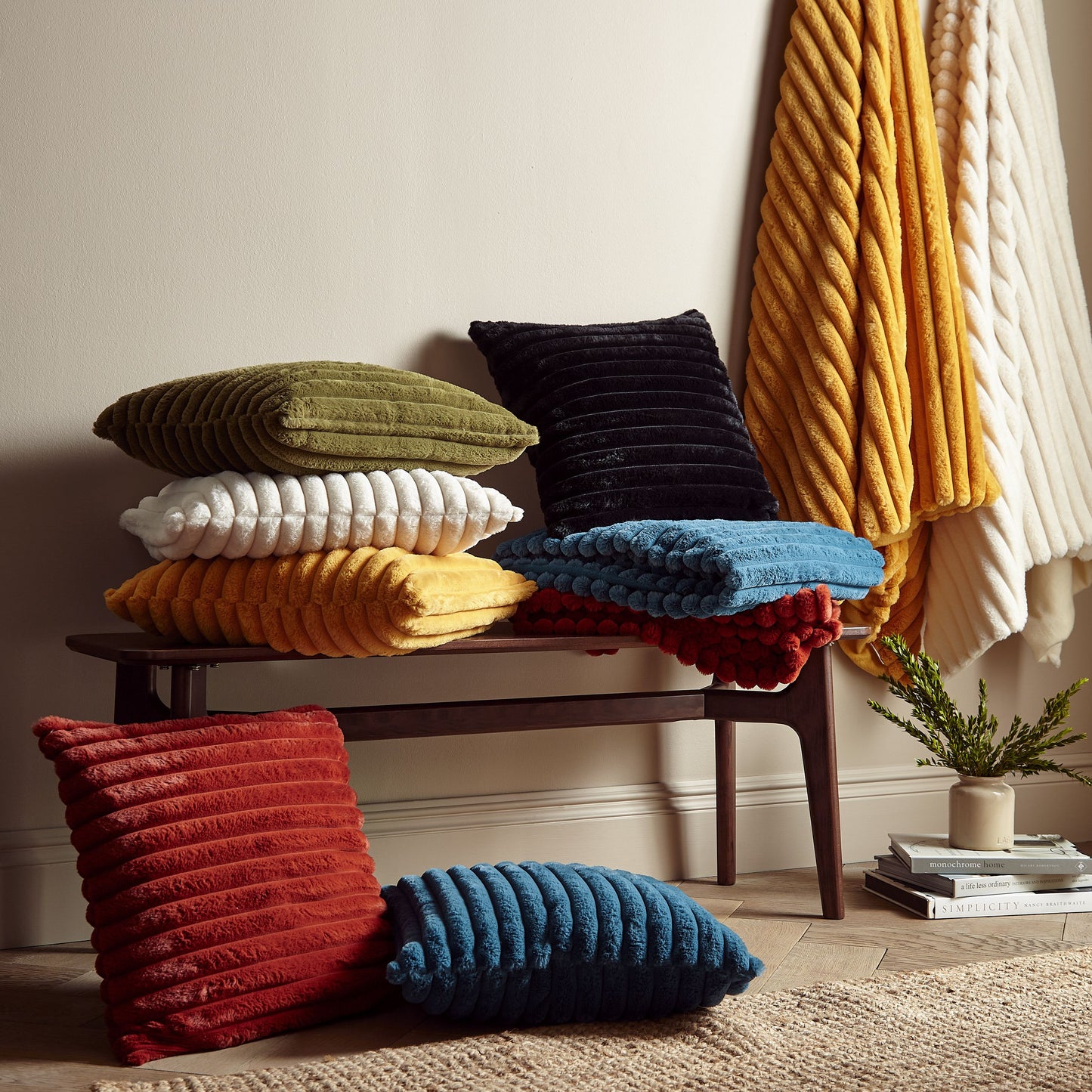 Catherine Lansfield Cosy Ribbed Throw - Grey