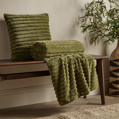 Catherine Lansfield Cosy Ribbed Throw - Olive