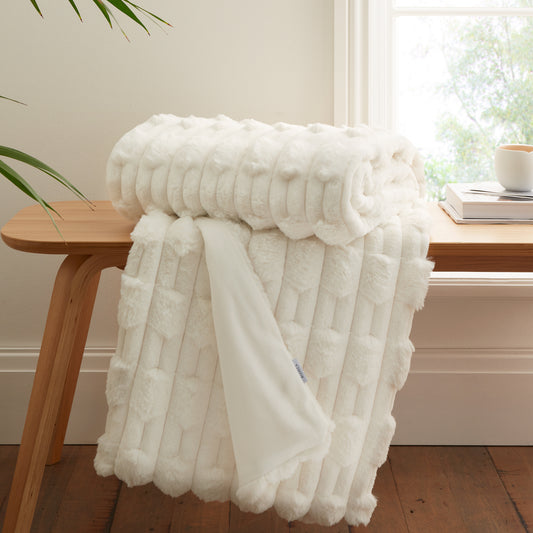 Bianca Carved Faux Fur Throw - Cream