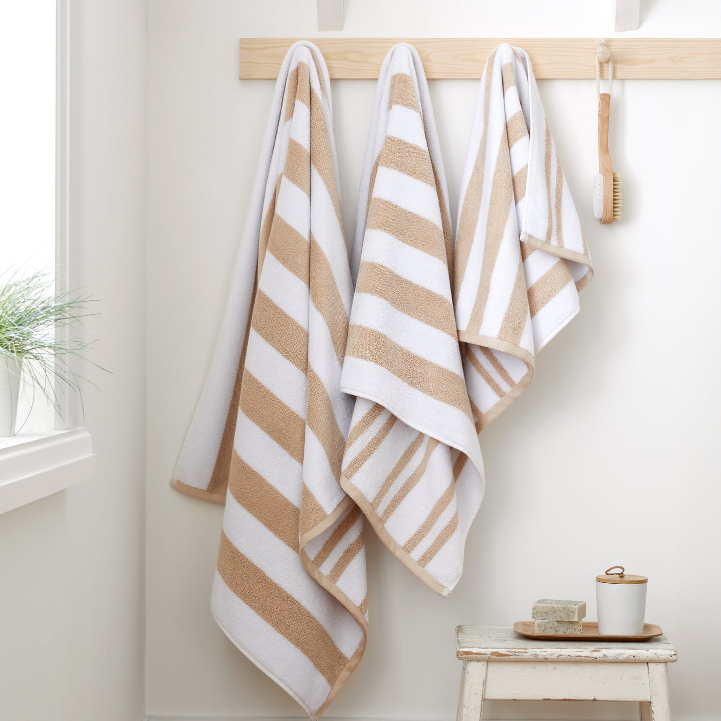 Bianca Reversible Stripe Jacquard Bath Towels - Natural