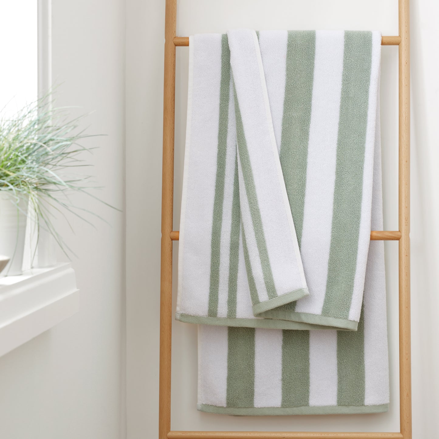 Bianca Reversible Stripe Jacquard Bath Towels - Sage